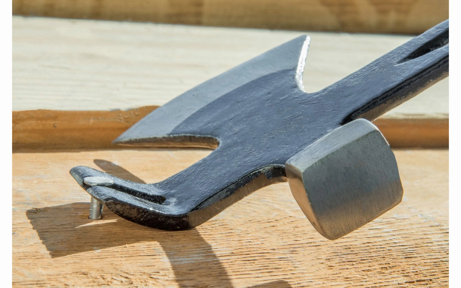 3-in-1 Small Hammer Hatchet Pry Bar
