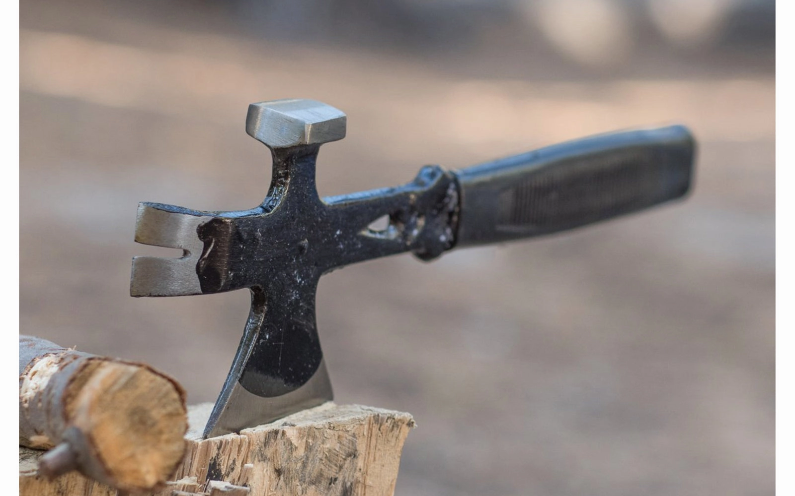 3-in-1 Small Hammer Hatchet Pry Bar