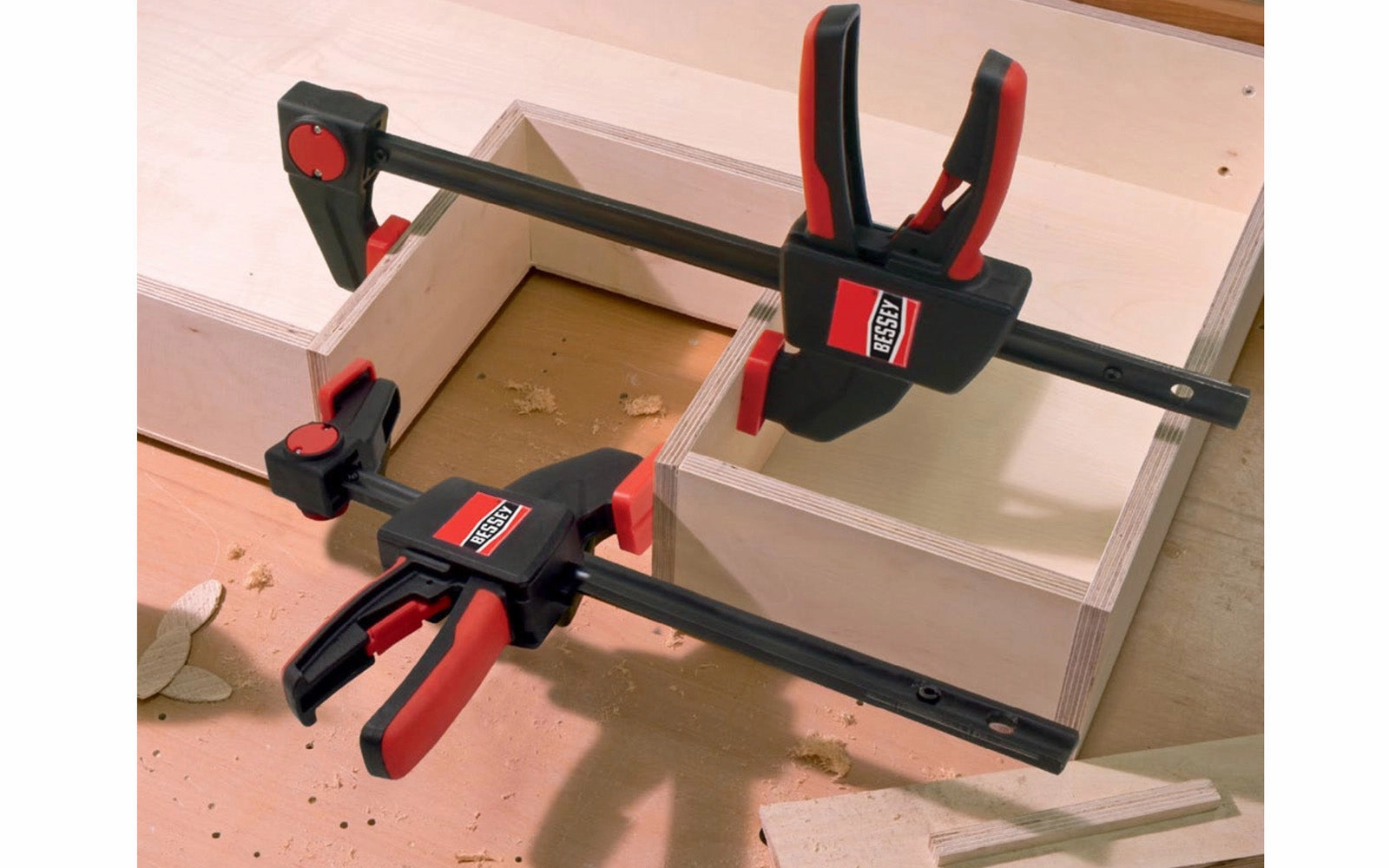 Bessey 12" One-Handed Clamp ~ EZS 30-8