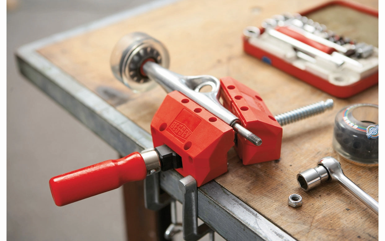 Bessey Portable Mini Vise - 4" Clamping Capacity