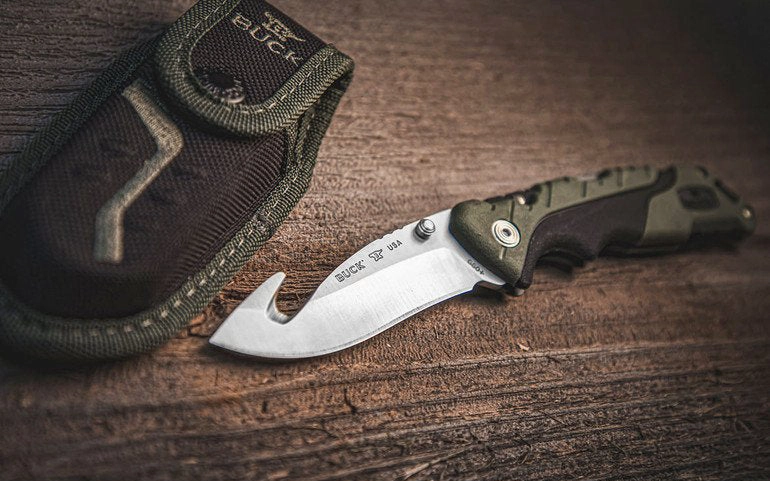 Buck Knives 660 Pursuit, Large Folding Knife with Guthook - Green