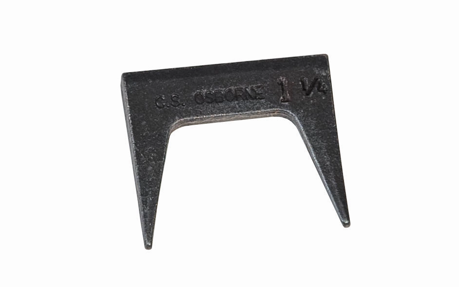 CS Osborne Pinch Dog ~ 1-1/4" Length