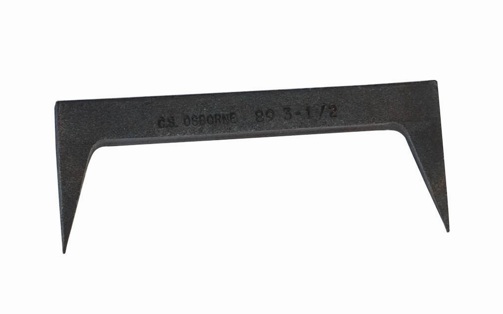 CS Osborne Pinch Dog ~ 3-1/2" Length