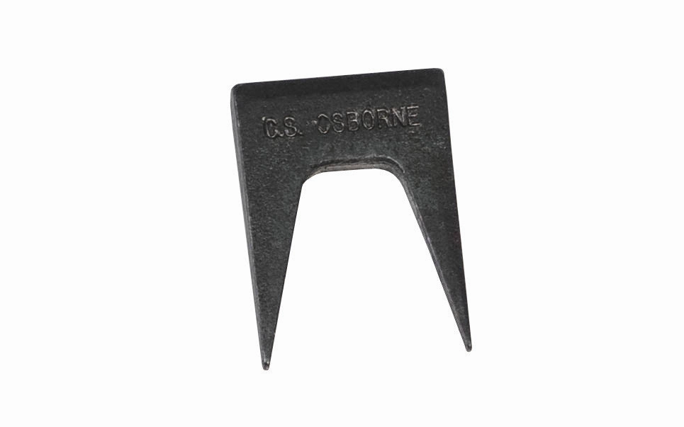 CS Osborne Pinch Dog ~ 3/4" Length