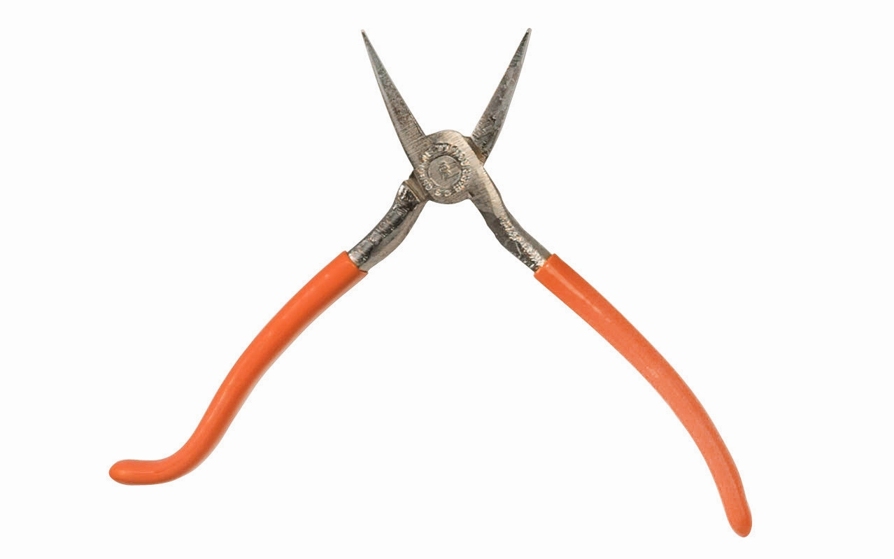 CS Osborne Wide Duckbill Plier ~ Serrated Jaws