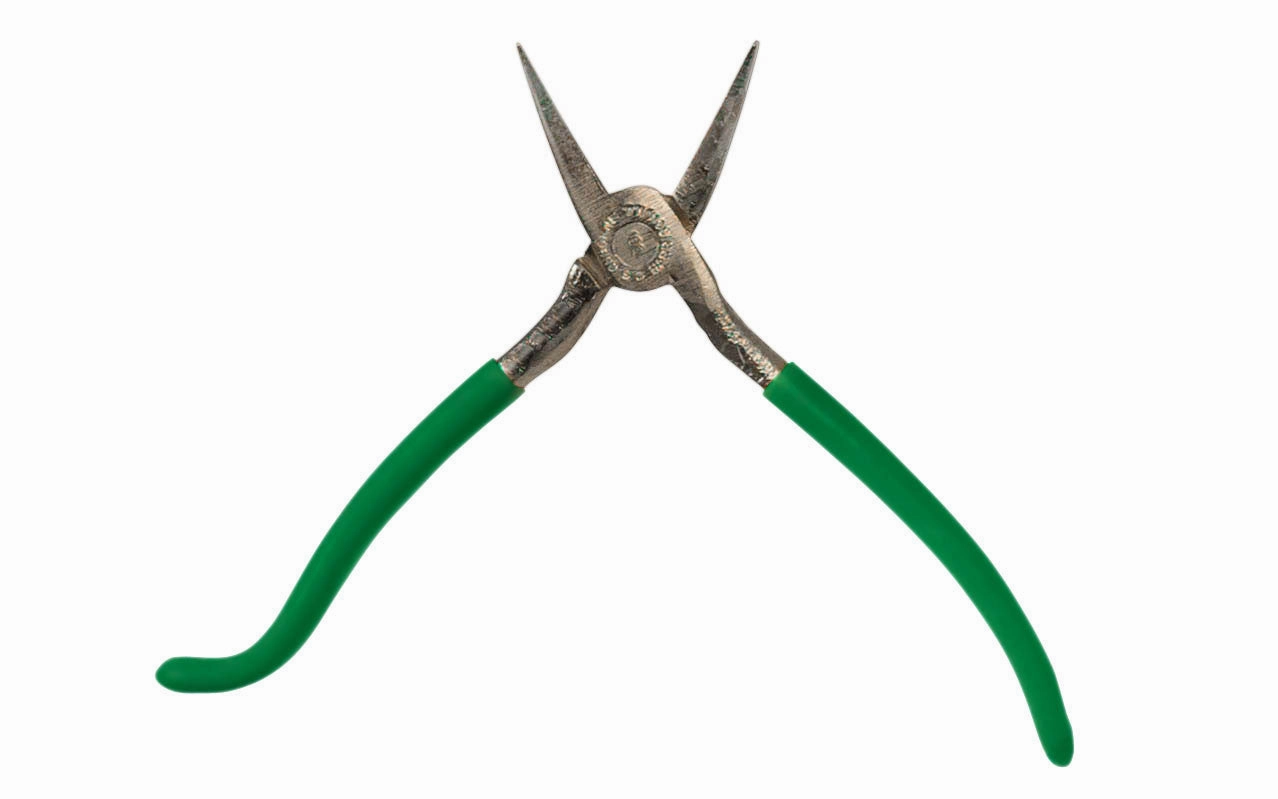 CS Osborne Wide Duckbill Plier ~ Smooth Jaws