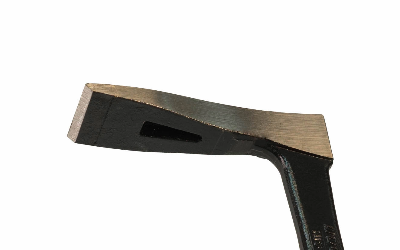Dogyu Japanese 'L' Chisel-End Compact Pry Bar
