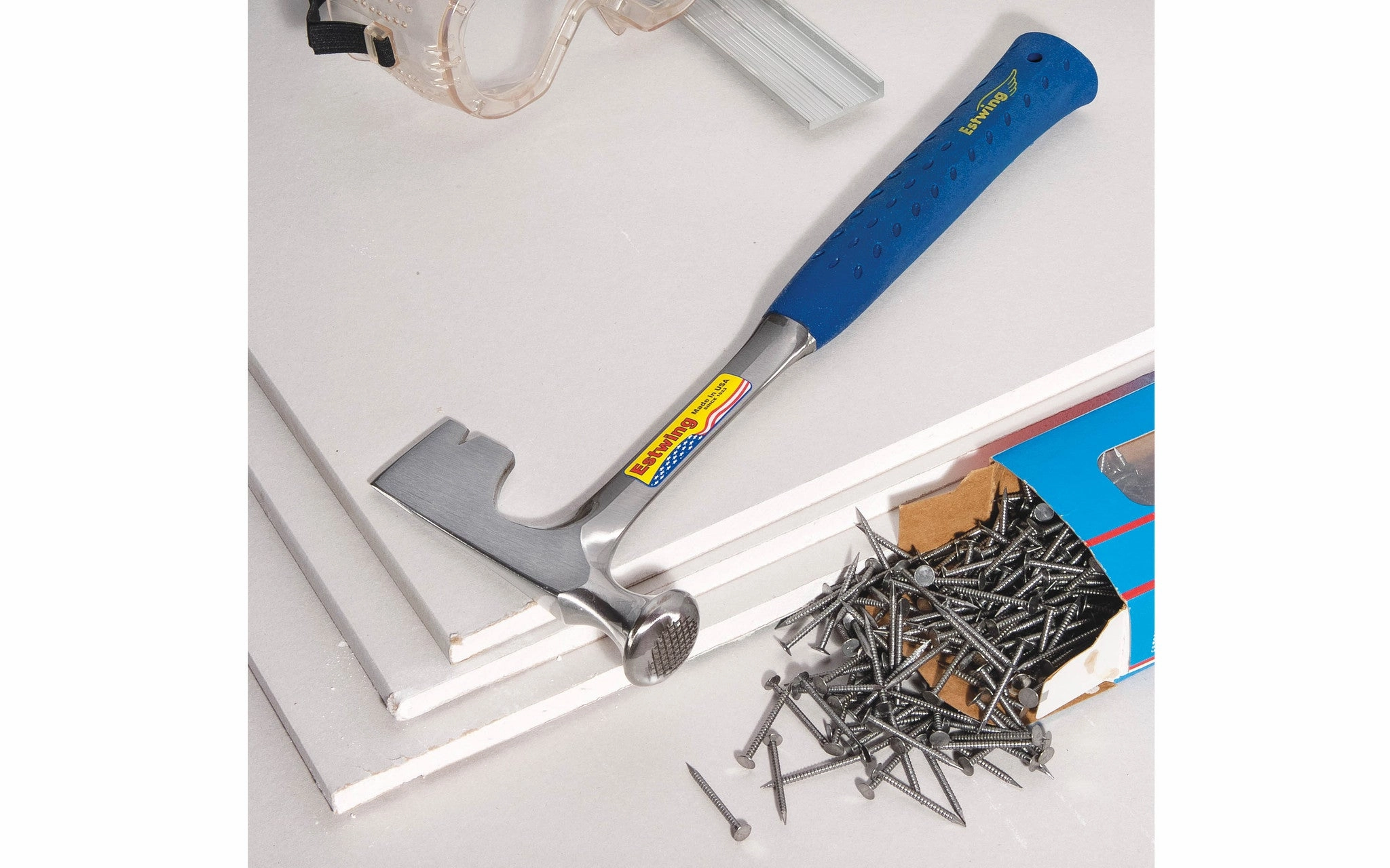 Estwing Drywall Hammer ~ Milled Face