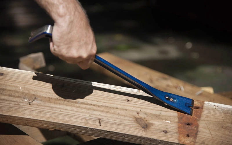 Estwing Lightweight I-Beam Pry Bar