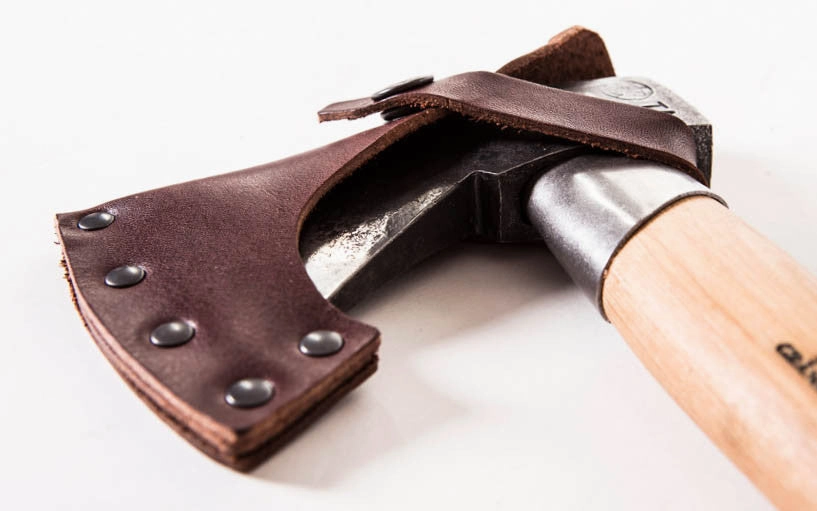 Grnsfors Bruk Outdoor Axe with Collar Guard ~ No. 425
