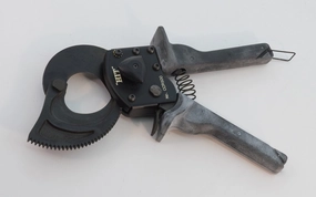 Japanese "Hit" Ratchet Cable Cutters