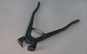 Japanese Tile Nipper