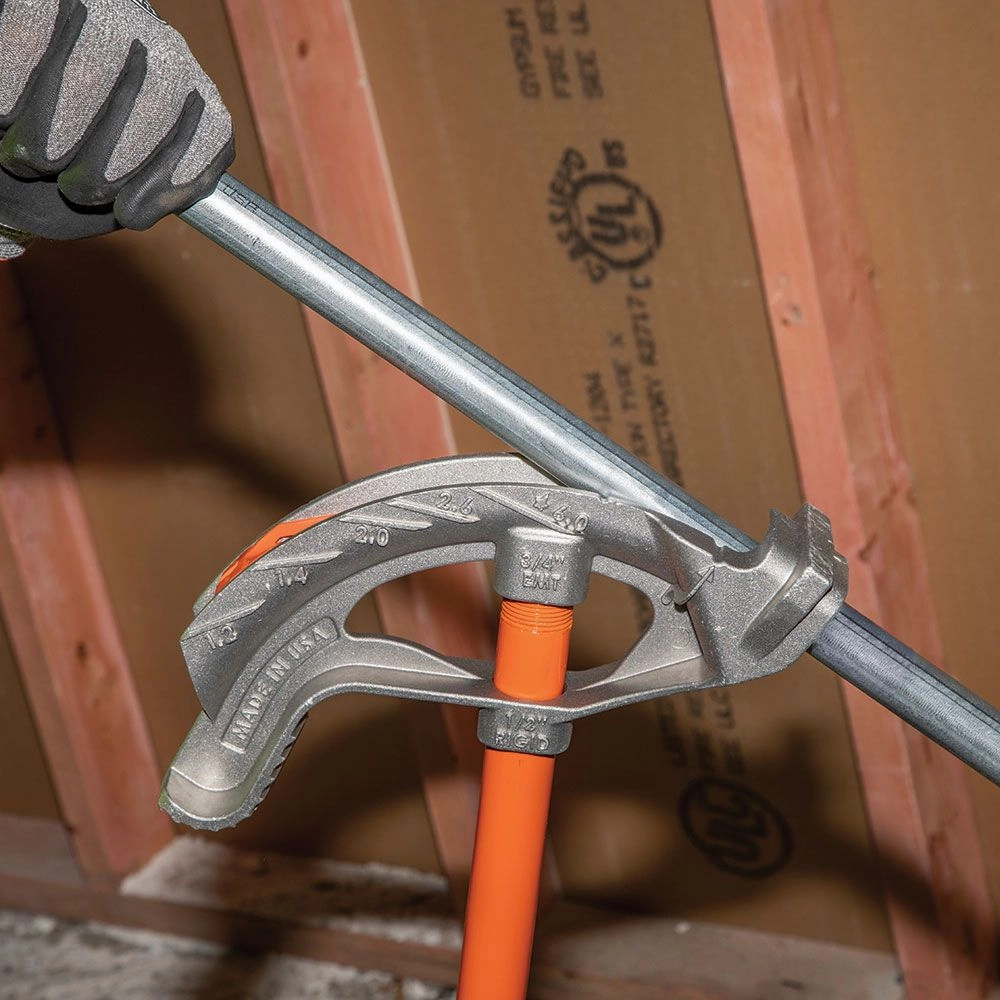 Klein Tools 51603 Iron Conduit Bender 1/2-Inch EMT with Angle Setter