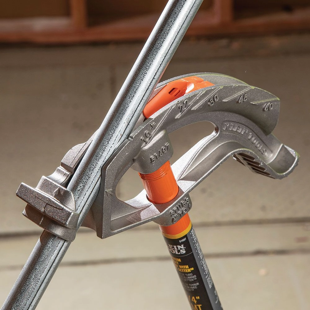Klein Tools 51603 Iron Conduit Bender 1/2-Inch EMT with Angle Setter