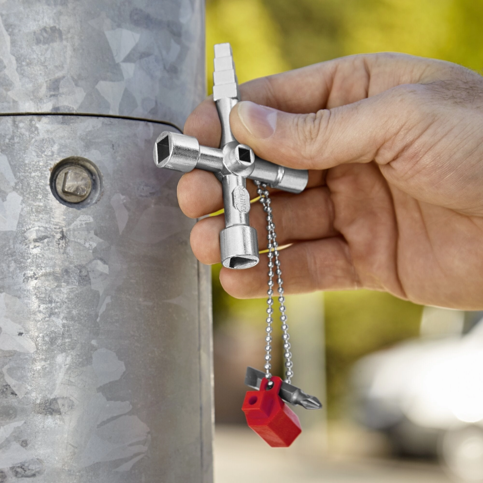 Knipex 00 11 04 3" Profi-Key Control Cabinet Key