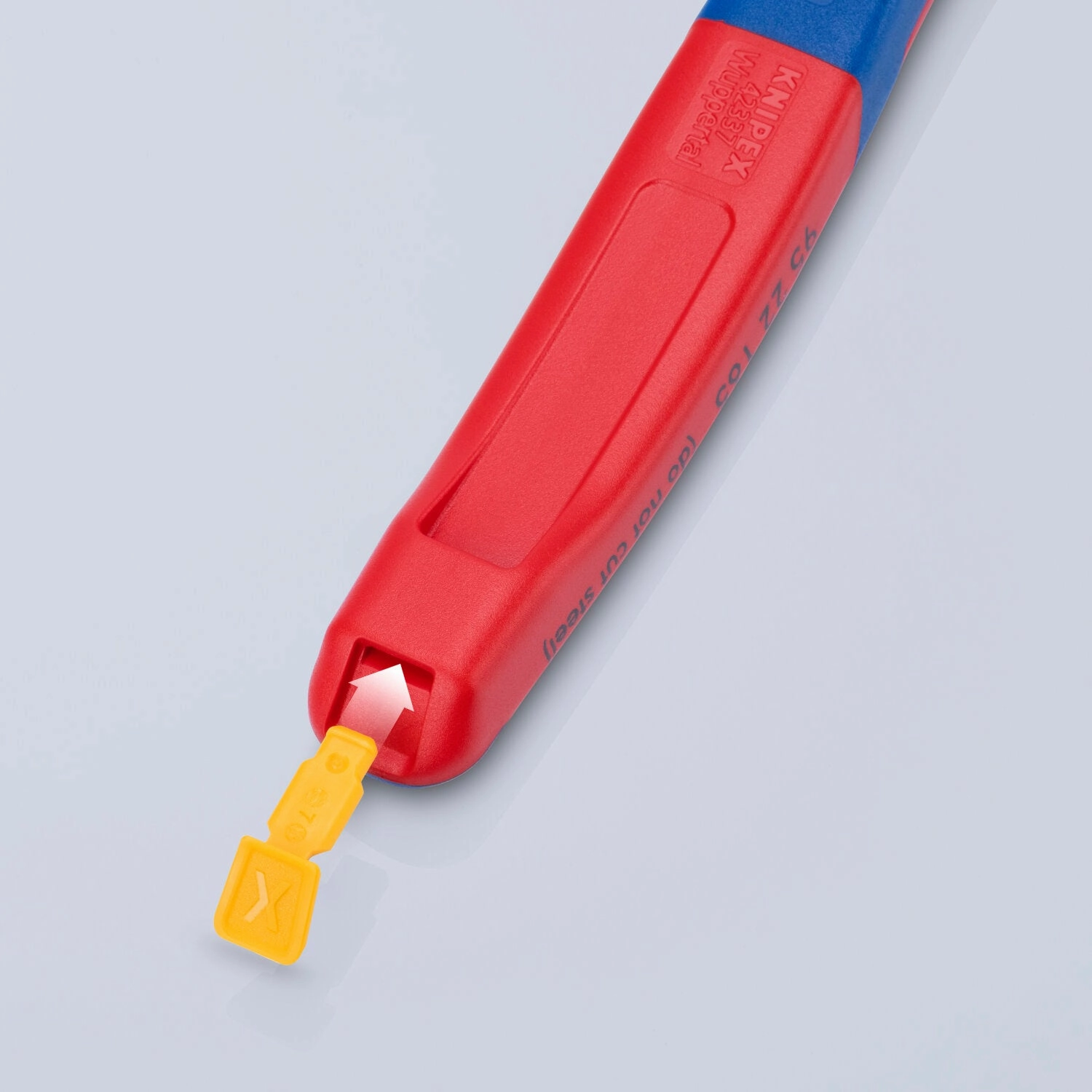 Knipex 02 02 225 KnipeXtend High Leverage Combination Pliers, 9"
