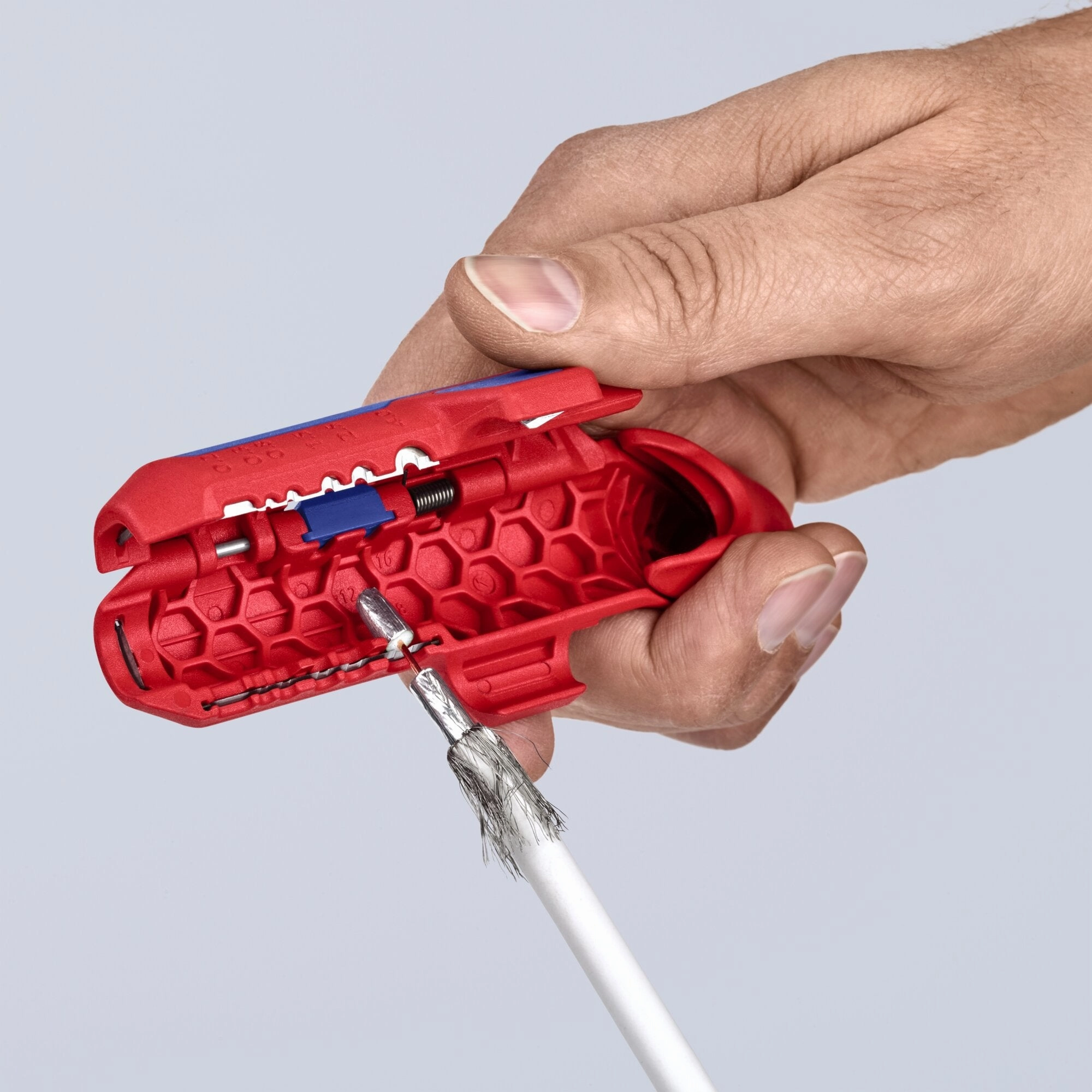 Knipex 16 95 01 SB 5 1/4" KNIPEX ErgoStrip Universal Dismantling Tool, Right-Handed