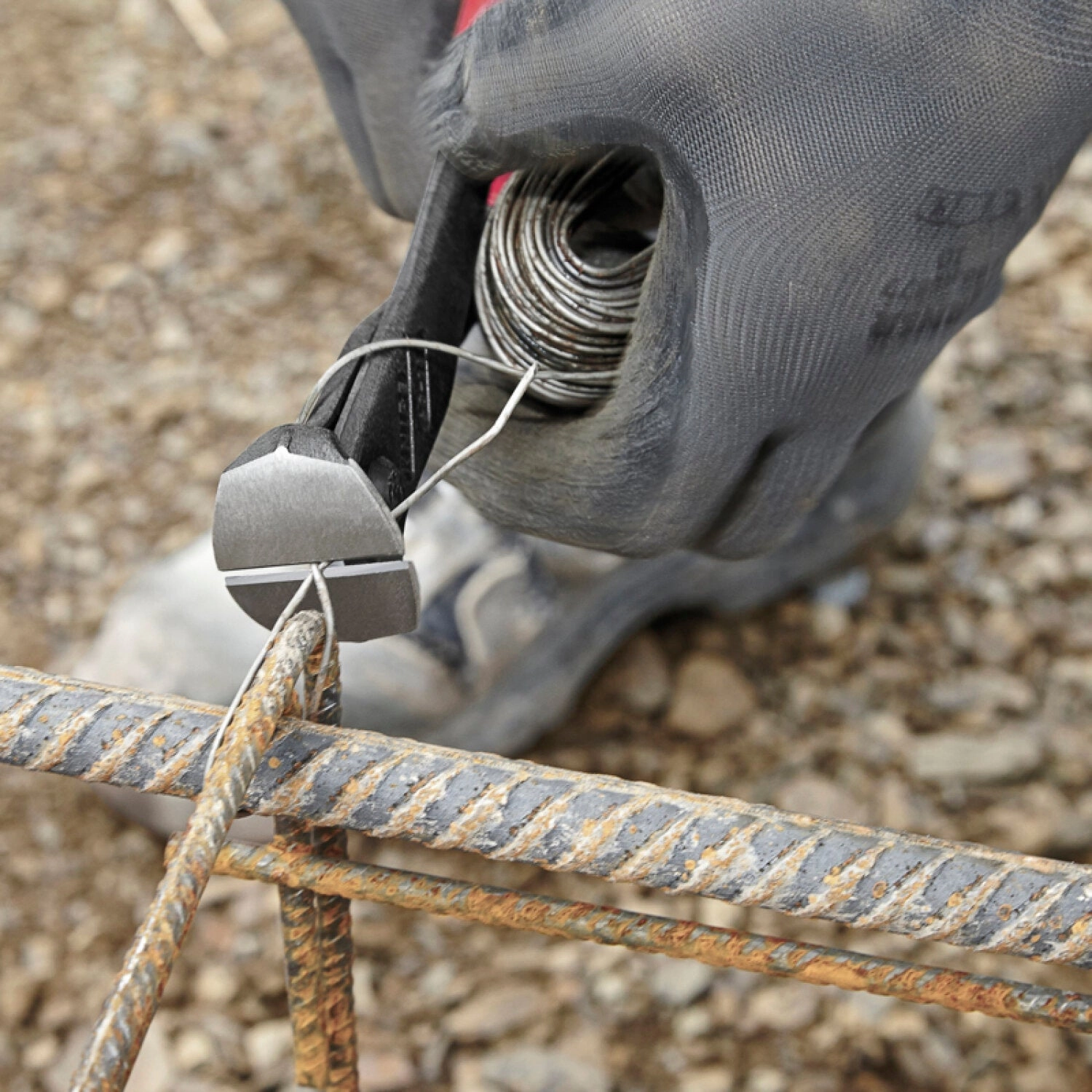 Knipex 68 01 200 SBA End Cutting Nippers