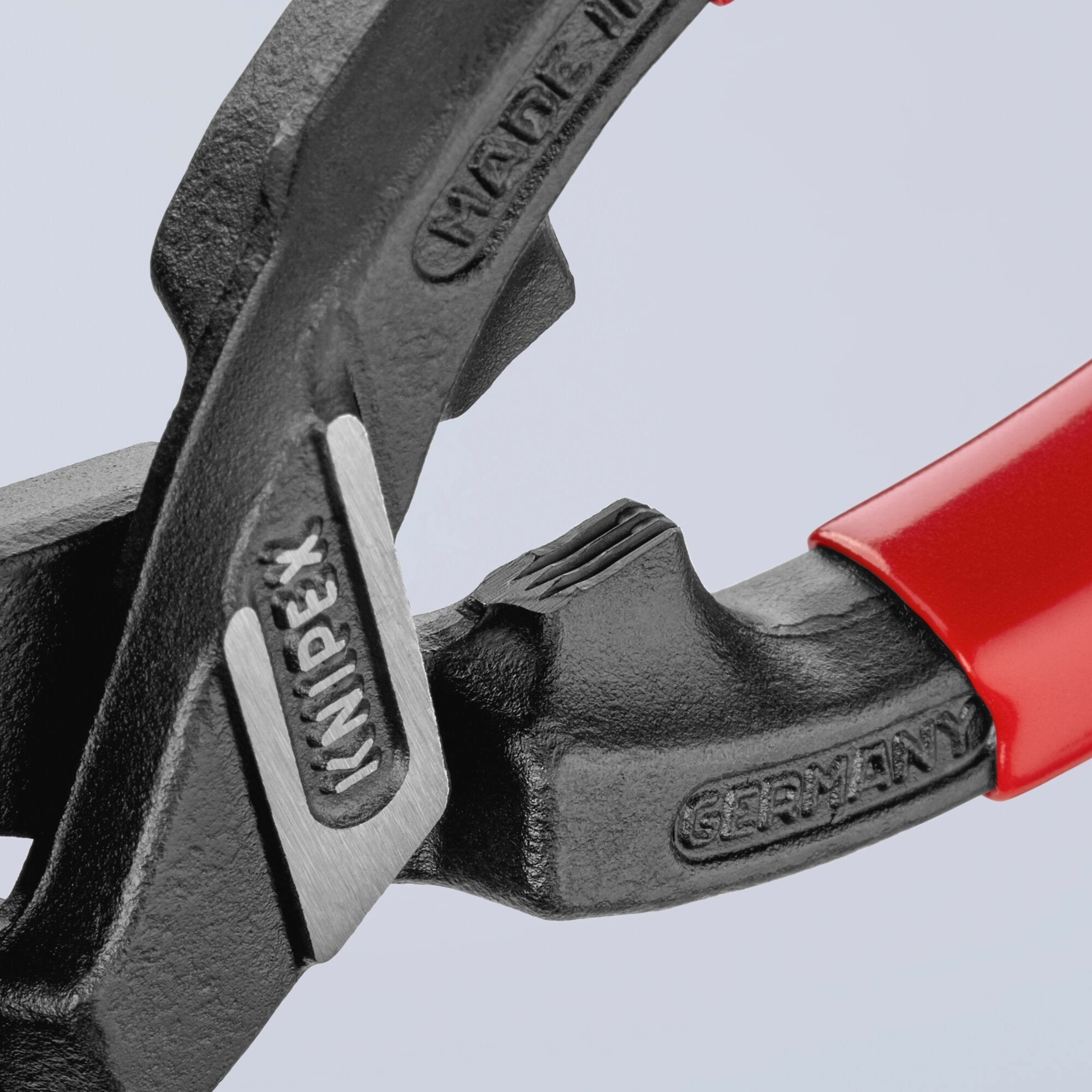 Knipex 71 21 200 8" CoBolt High Leverage 20 Angled Compact Bolt Cutters