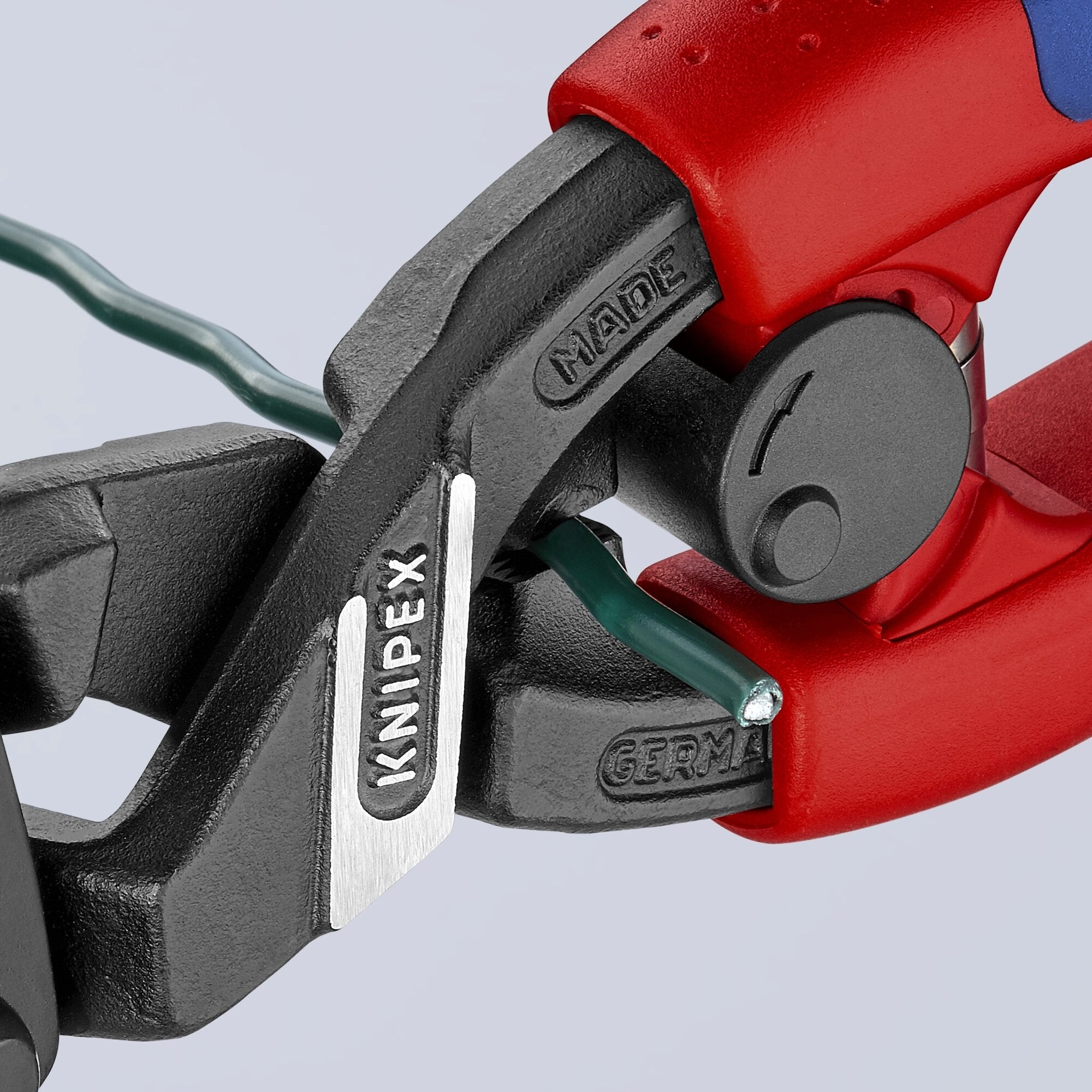 Knipex 71 22 200 8" CoBolt High Leverage 20 Angled Compact Bolt Cutters