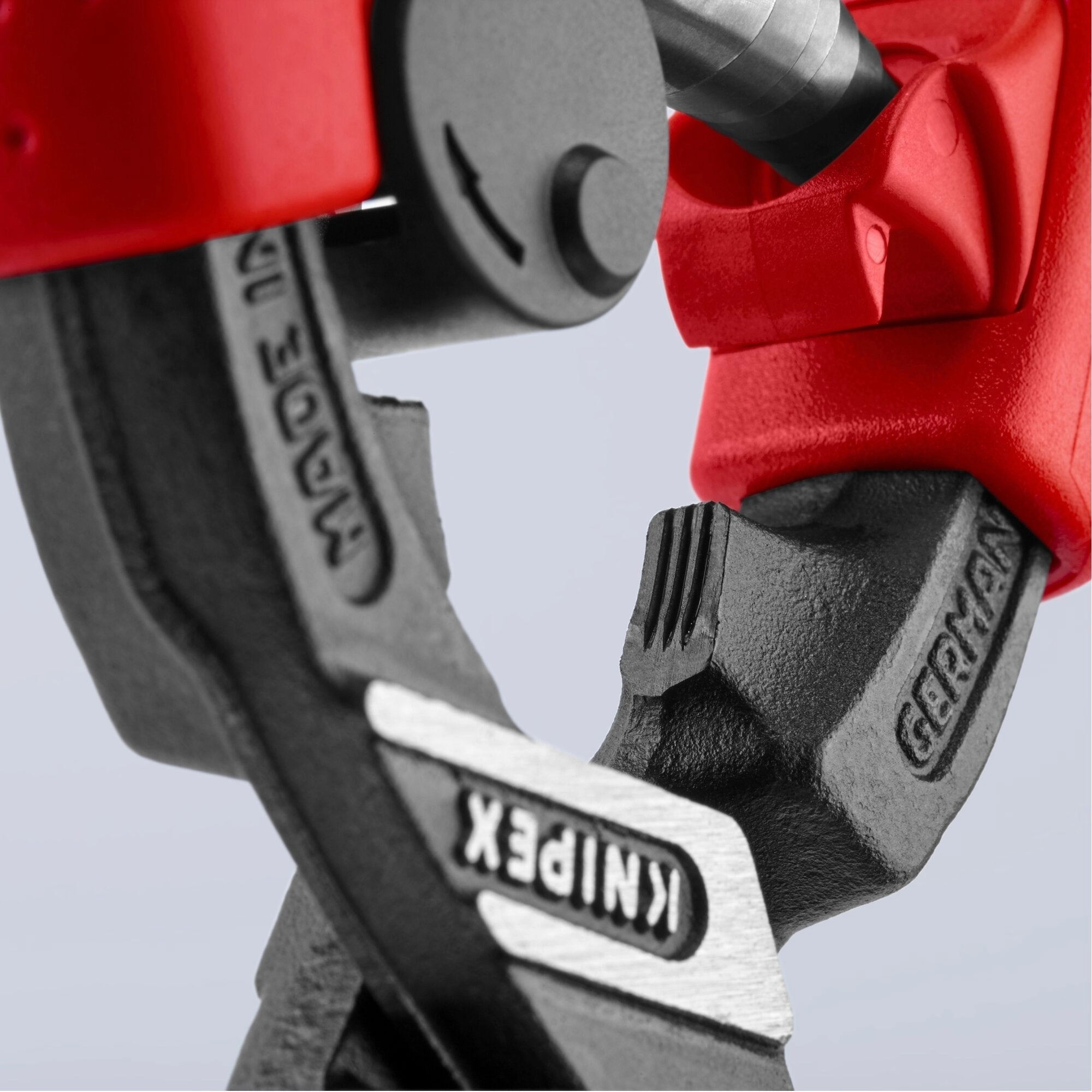 Knipex 71 32 200 8" CoBolt High Leverage Compact Bolt Cutters-Notched Blade