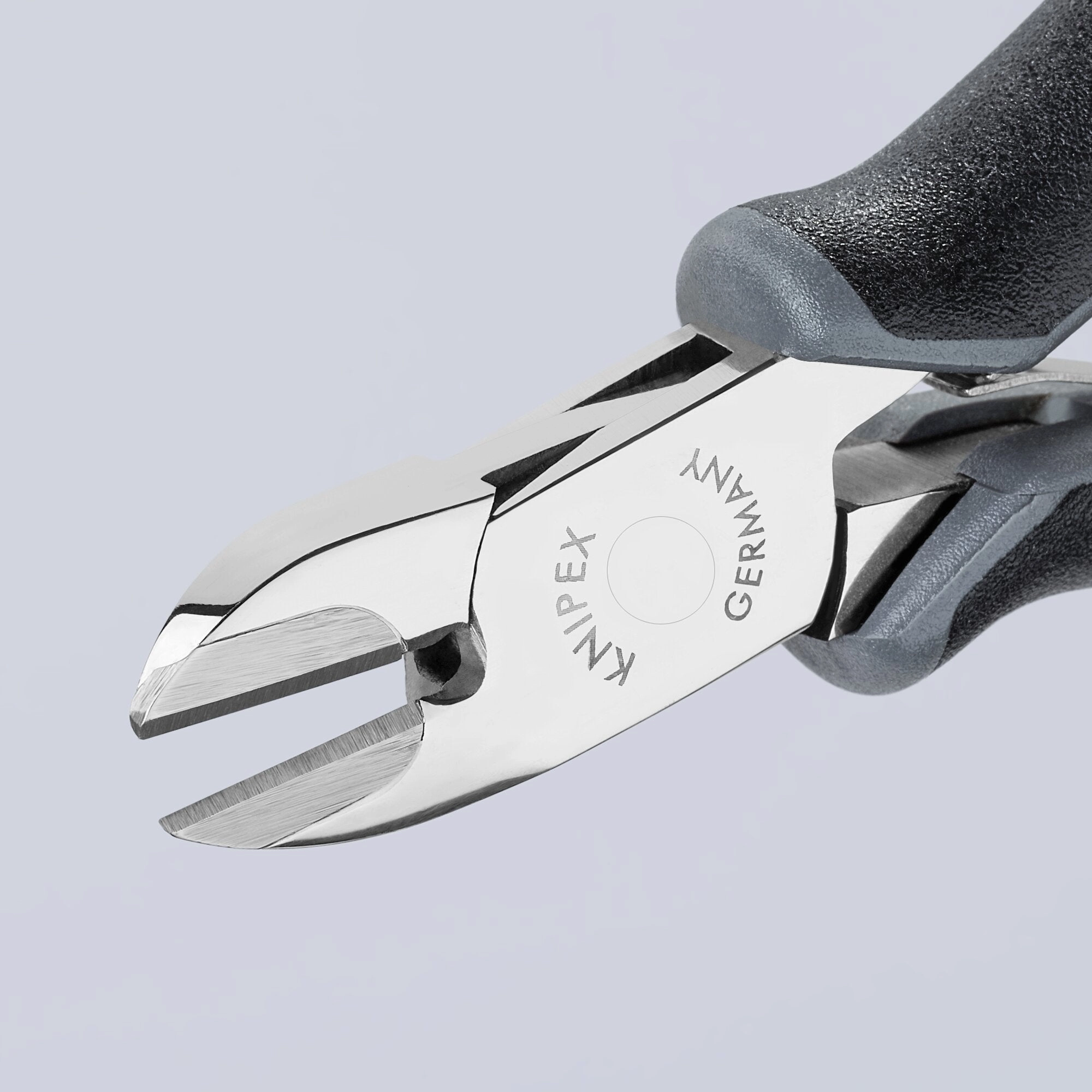 Knipex 77 02 135 H ESD 5 1/4" Electronics Diagonal Cutters-Carbide Metal Cutting Edges-ESD Handles