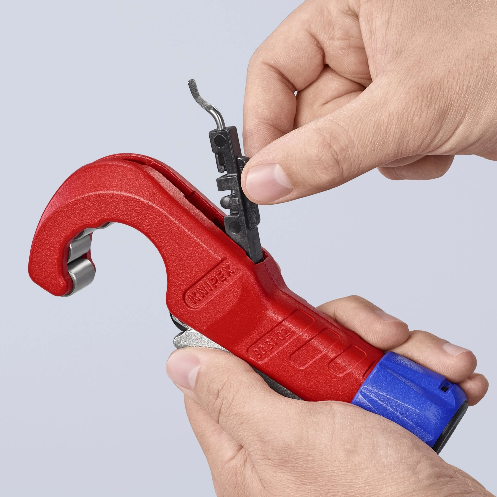 Knipex 90 31 02 SBA 7 1/4" TubiX Pipe Cutter